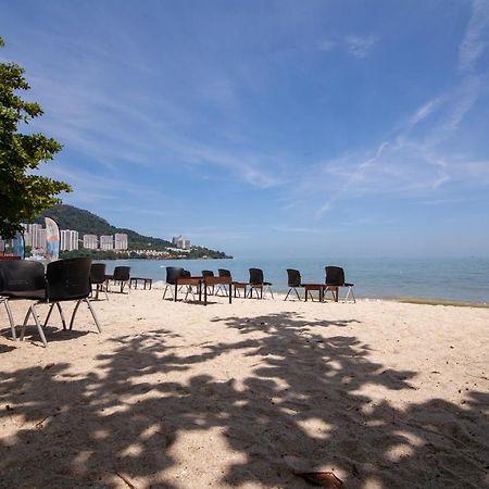 شقة تانجونغ بونغاه  في Sea View Paradise المظهر الخارجي الصورة