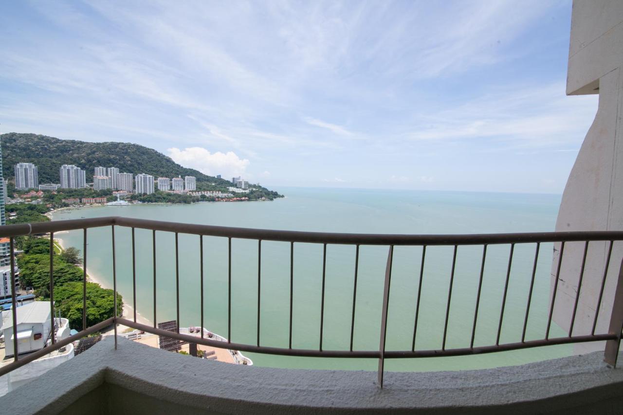شقة تانجونغ بونغاه  في Sea View Paradise المظهر الخارجي الصورة